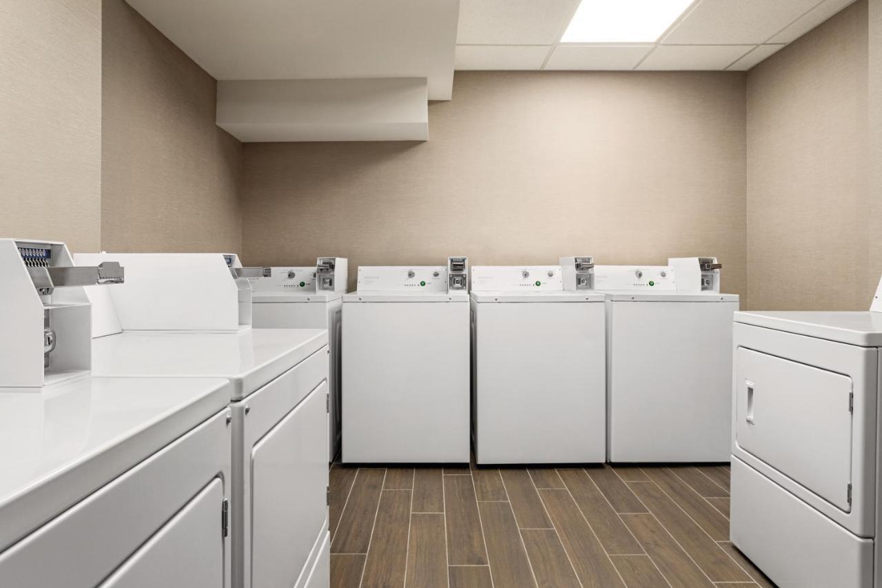 Residence Inn By Marriott New York Jfk Airport Esterno foto