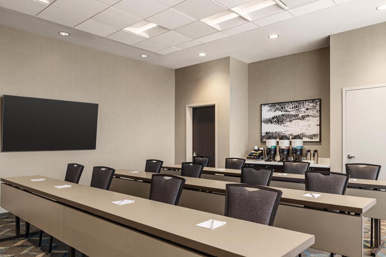 Residence Inn By Marriott New York Jfk Airport Esterno foto