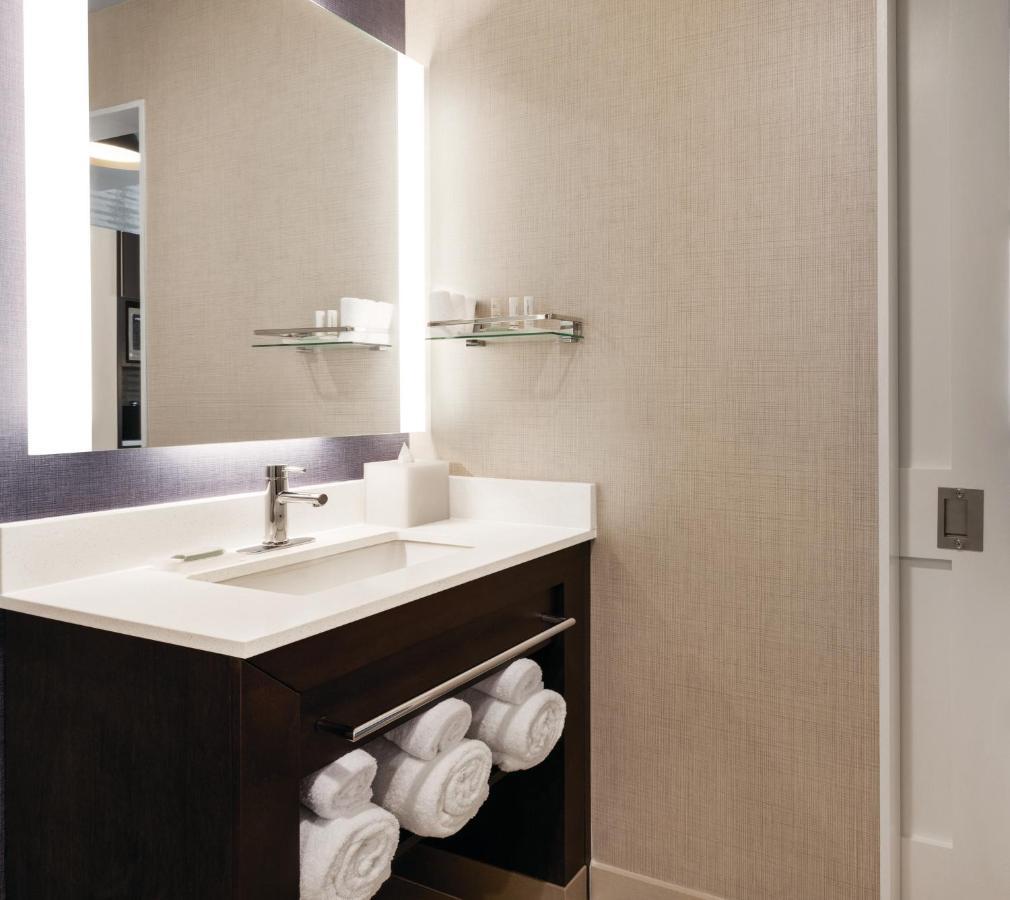 Residence Inn By Marriott New York Jfk Airport Esterno foto